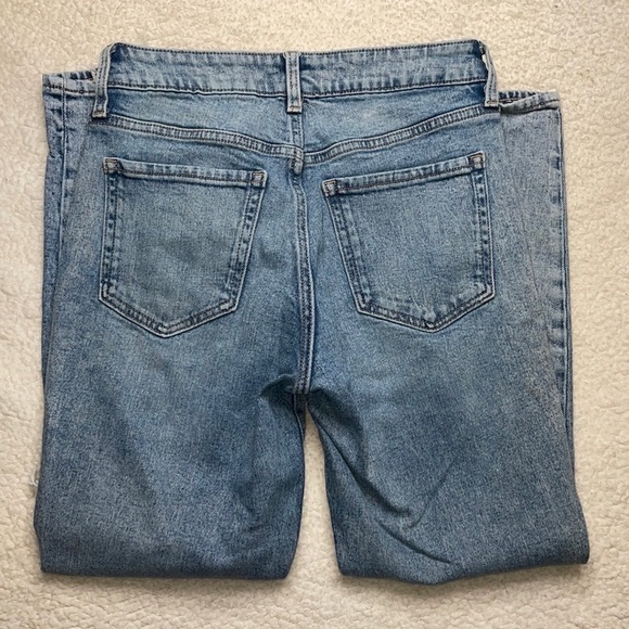 Old Navy Jeans Distressed Denim OG Straight High Rise secret slim pockets Size 2 - Picture 7 of 10